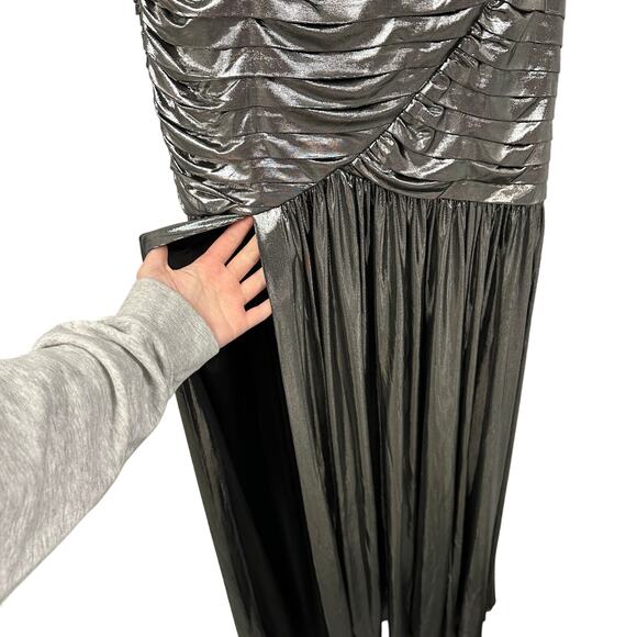 NWT Retrofete Strapless Formal Josie Dress in Gunmetal Metallic Gray Womens XS - Picture 5 of 12